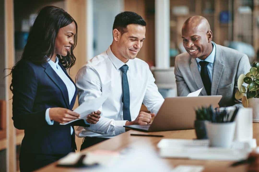 Comment choisir un avocat spécialisé pour résoudre vos problèmes juridiques