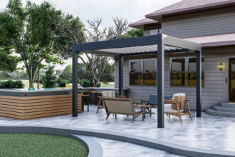 Aménagement extérieur à Annecy : comment une pergola peut tout changer ?