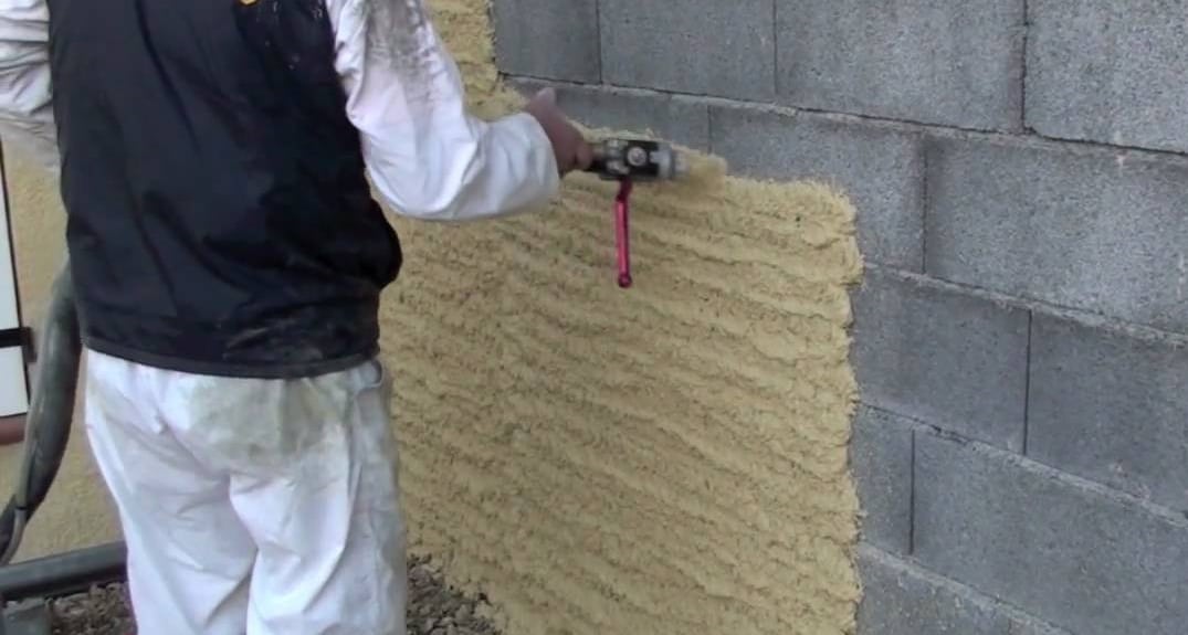 Avec quoi réaliser un enduit extérieur monocouche?